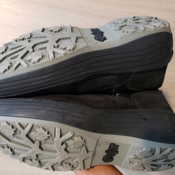 Pajar Black Boots - Picture 3 of 3